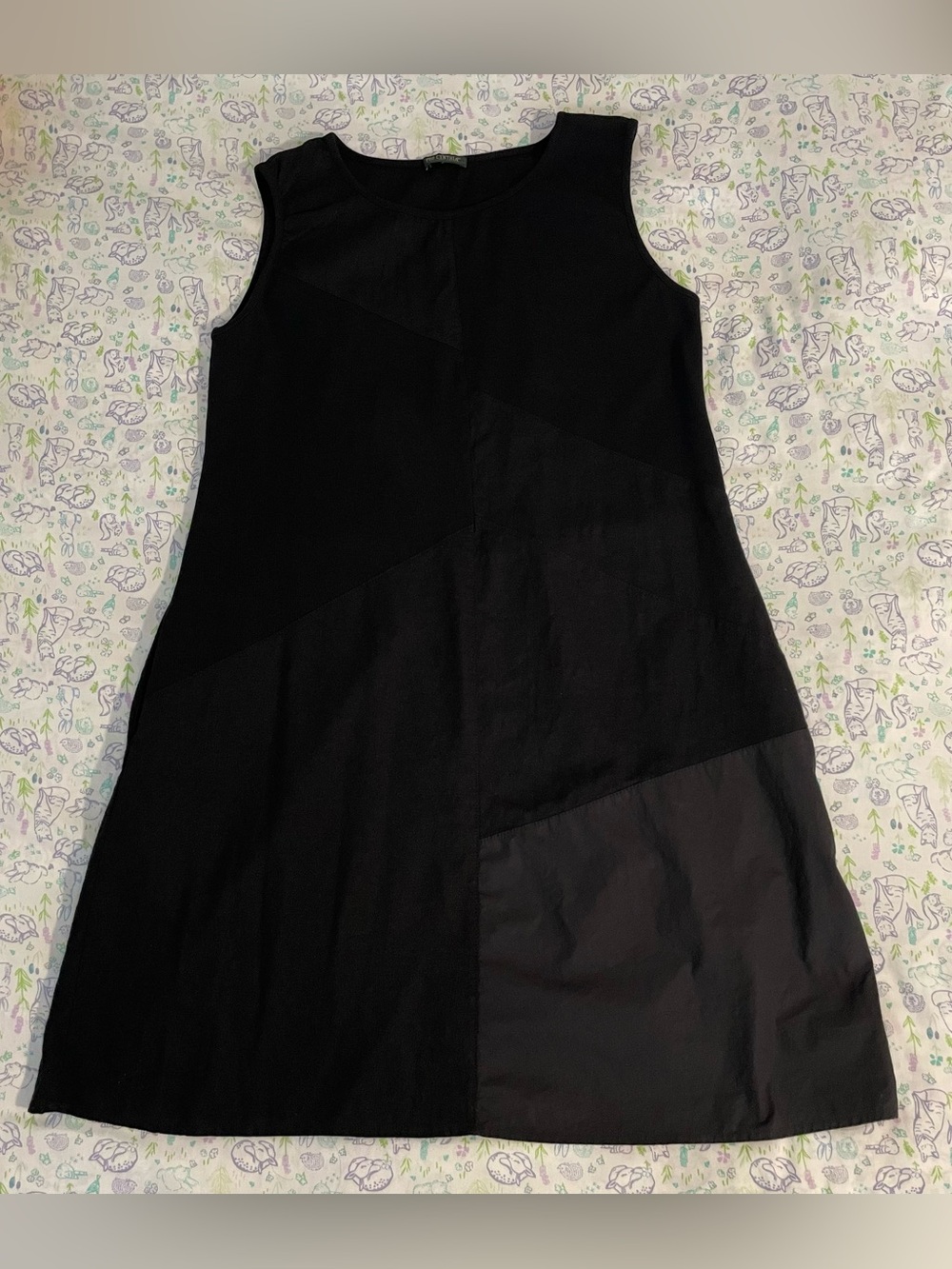 For Cynthia Black Sleeveless Patchwork Mini Dress